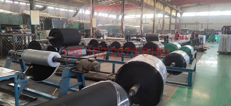 thick rubber roll